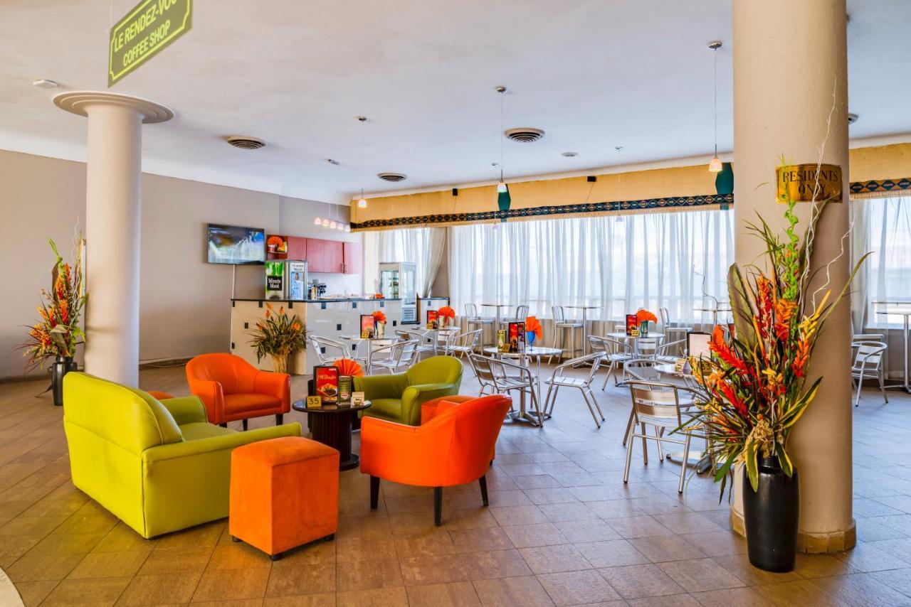 Bulawayo Rainbow Hotel Exterior photo