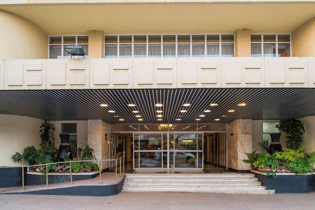 Bulawayo Rainbow Hotel Exterior photo